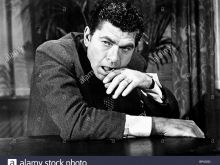 Claude Akins
