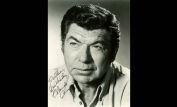 Claude Akins