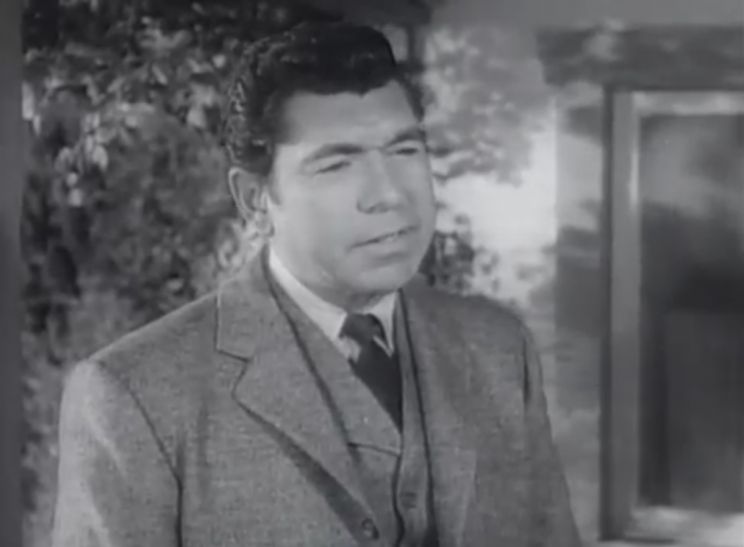 Claude Akins