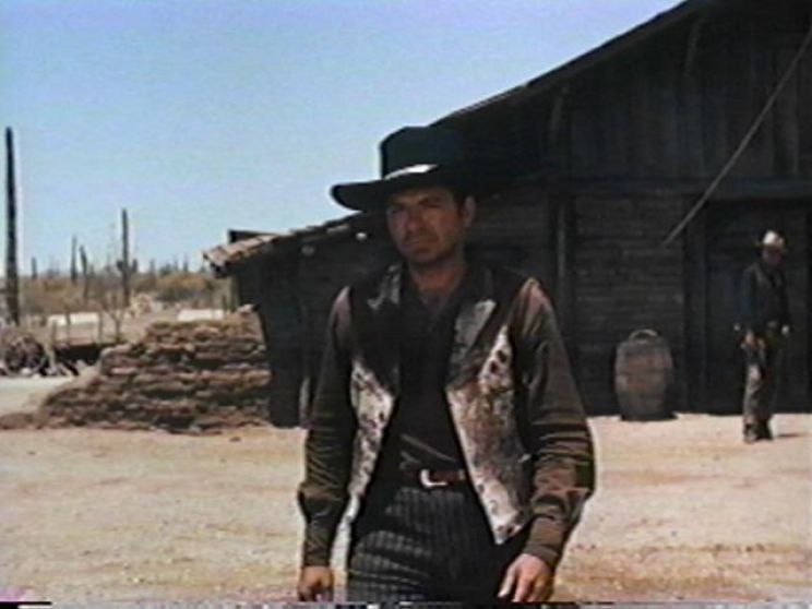 Claude Akins