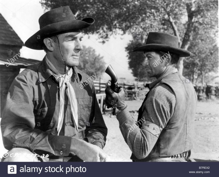 Claude Akins
