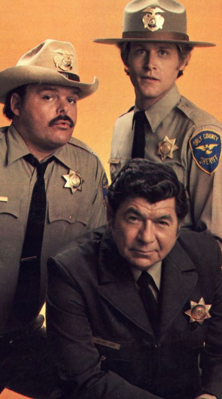 Claude Akins