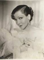 Claudette Colbert photo