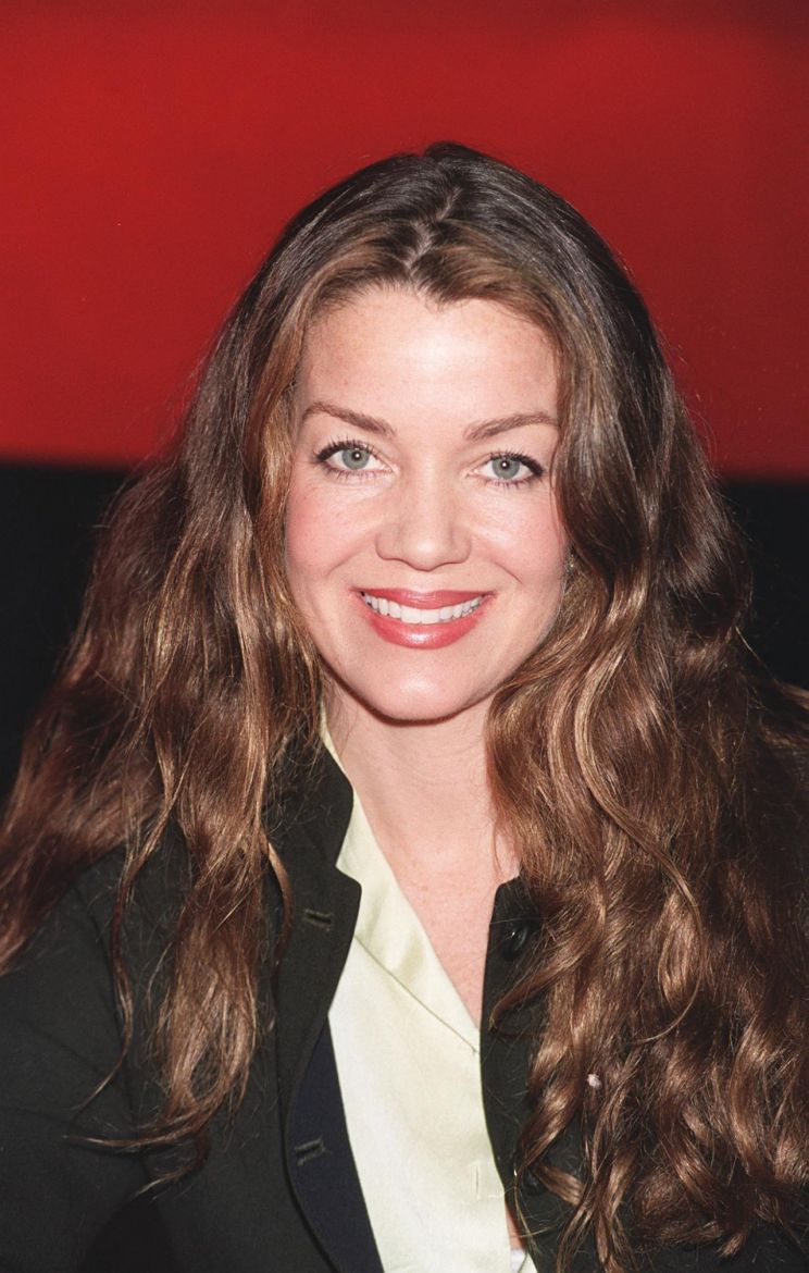 Claudia Christian