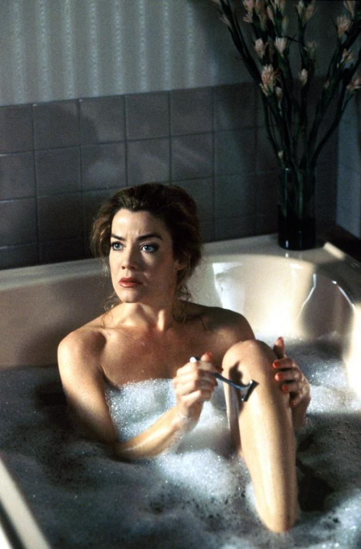 Claudia Christian