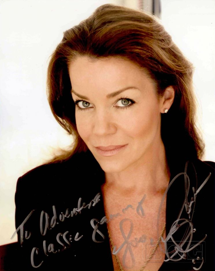 Claudia Christian