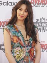 Claudia Kim