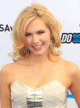 Claudia Lee