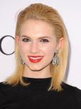 Claudia Lee