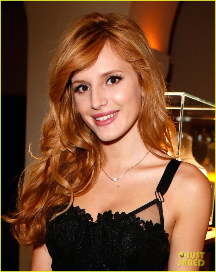 Claudia Lee
