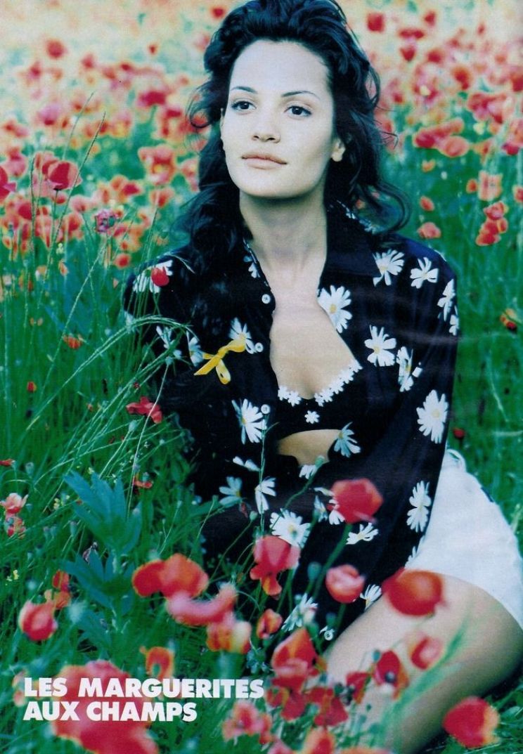 Claudia Mason