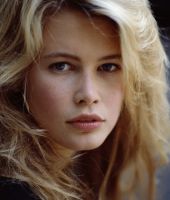 Claudia Schiffer