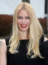 Claudia Schiffer photo