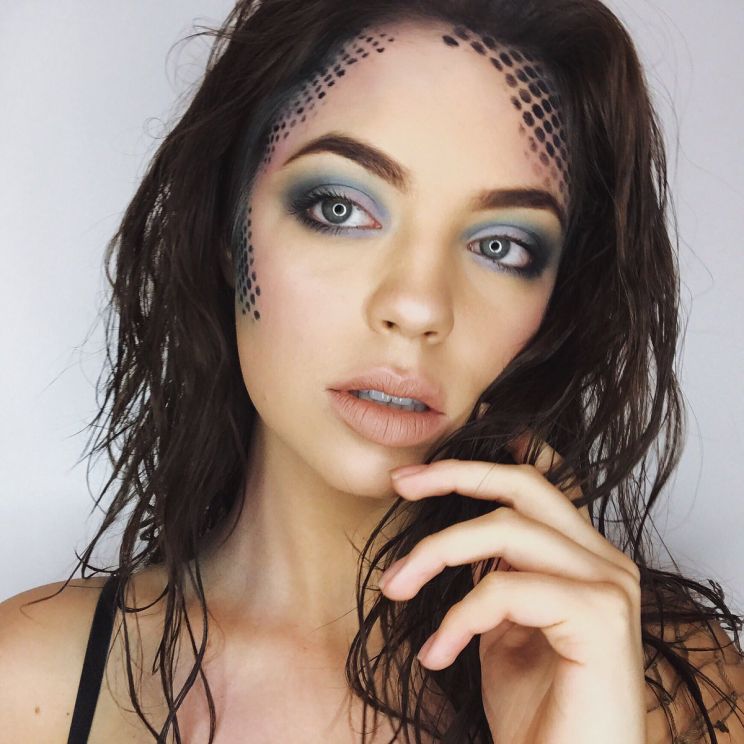 Claudia Sulewski
