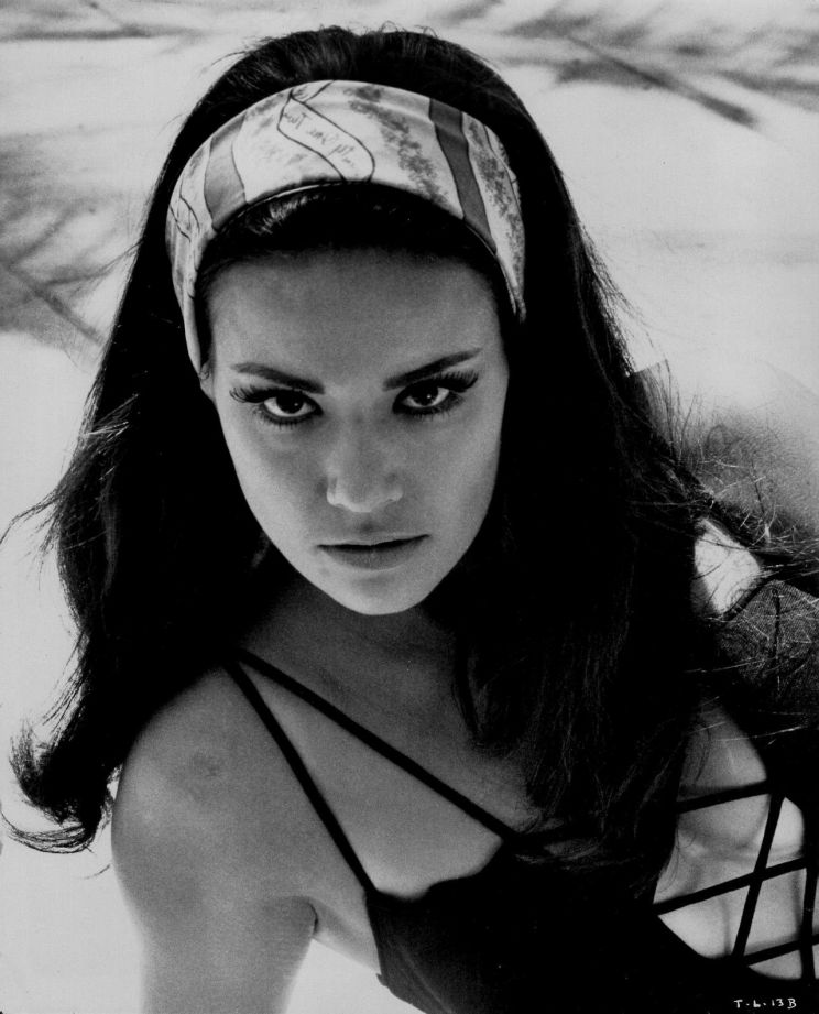 Claudine Auger