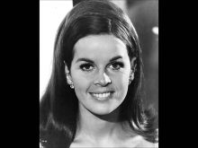 Claudine Longet