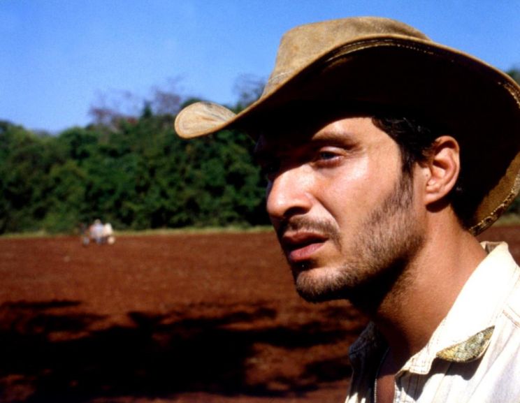 Claudio Santamaria