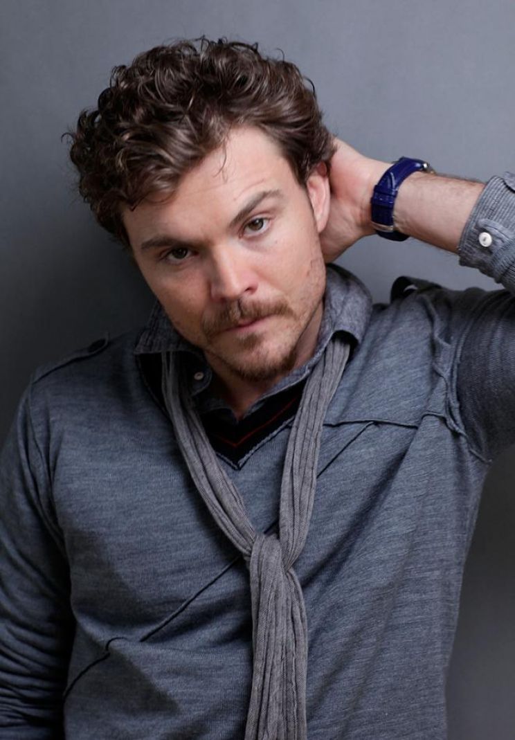 Clayne Crawford