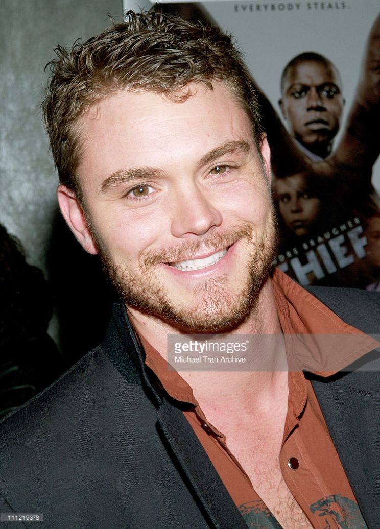 Clayne Crawford