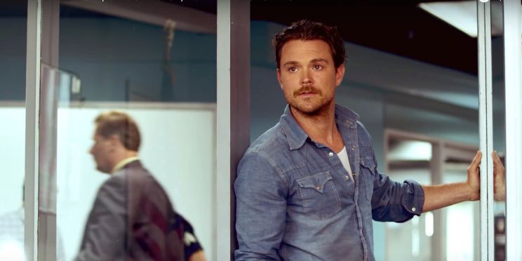 Clayne Crawford