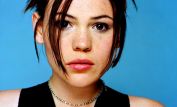 Clea DuVall