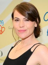 Clea DuVall