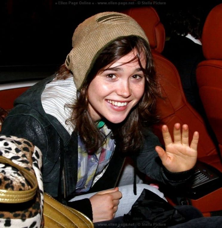 Clea DuVall