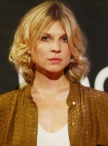 Clémence Poésy photo