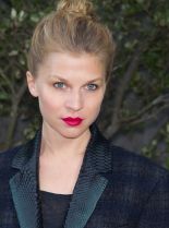 Clémence Poésy photo
