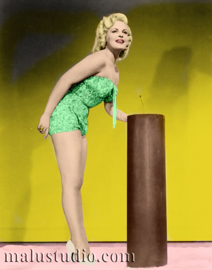 Cleo Moore