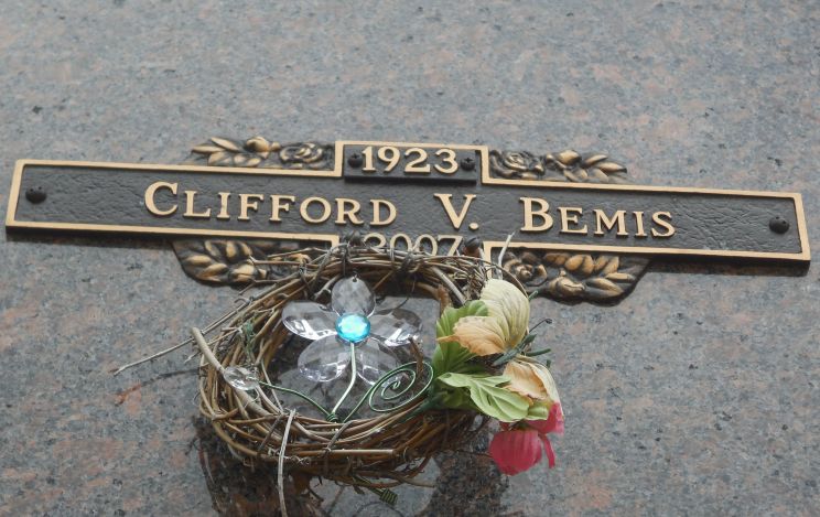 Cliff Bemis