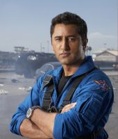 Cliff Curtis