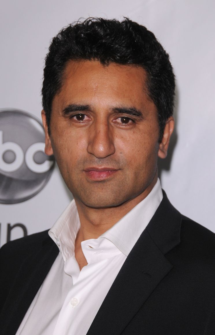 Cliff Curtis