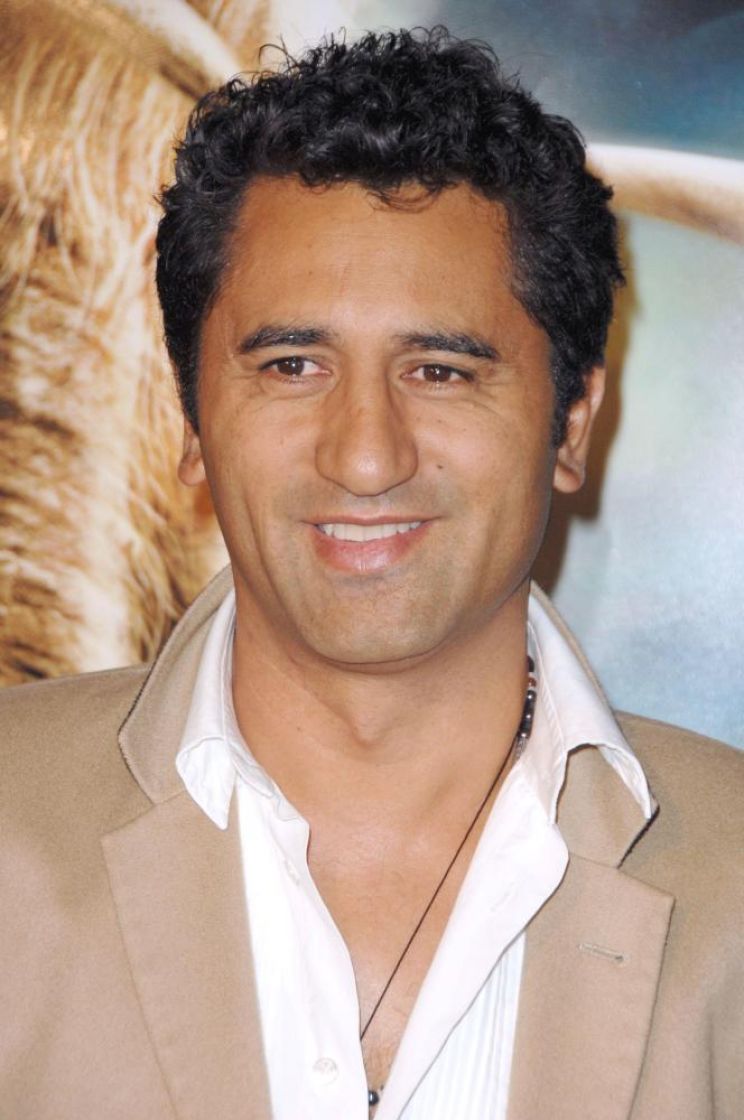 Cliff Curtis