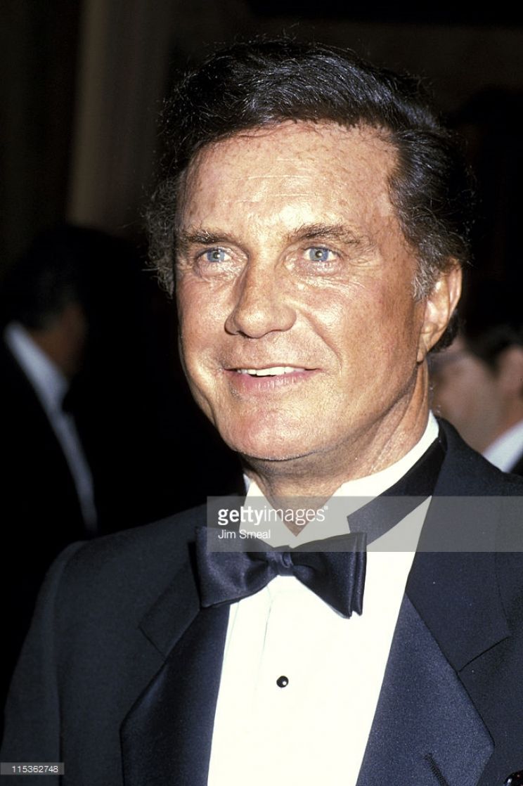 Cliff Robertson