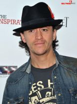 Clifton Collins Jr.