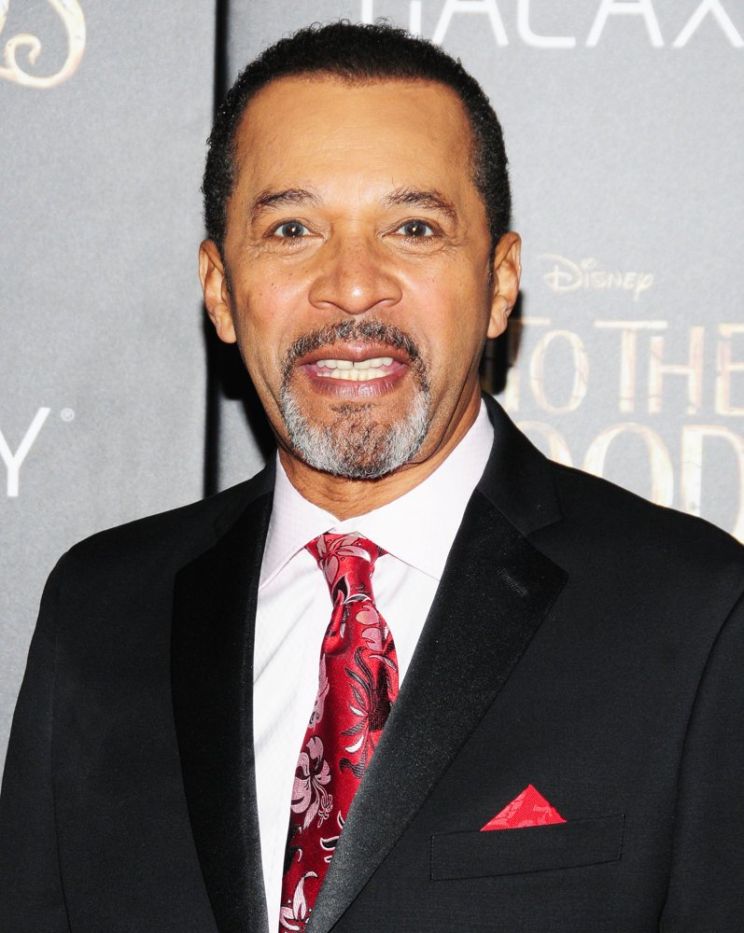 Clifton Davis