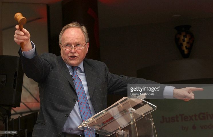 Clive Anderson