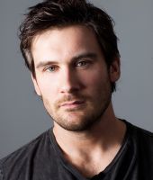 Clive Standen