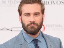 Clive Standen