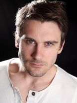 Clive Standen