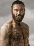 Clive Standen