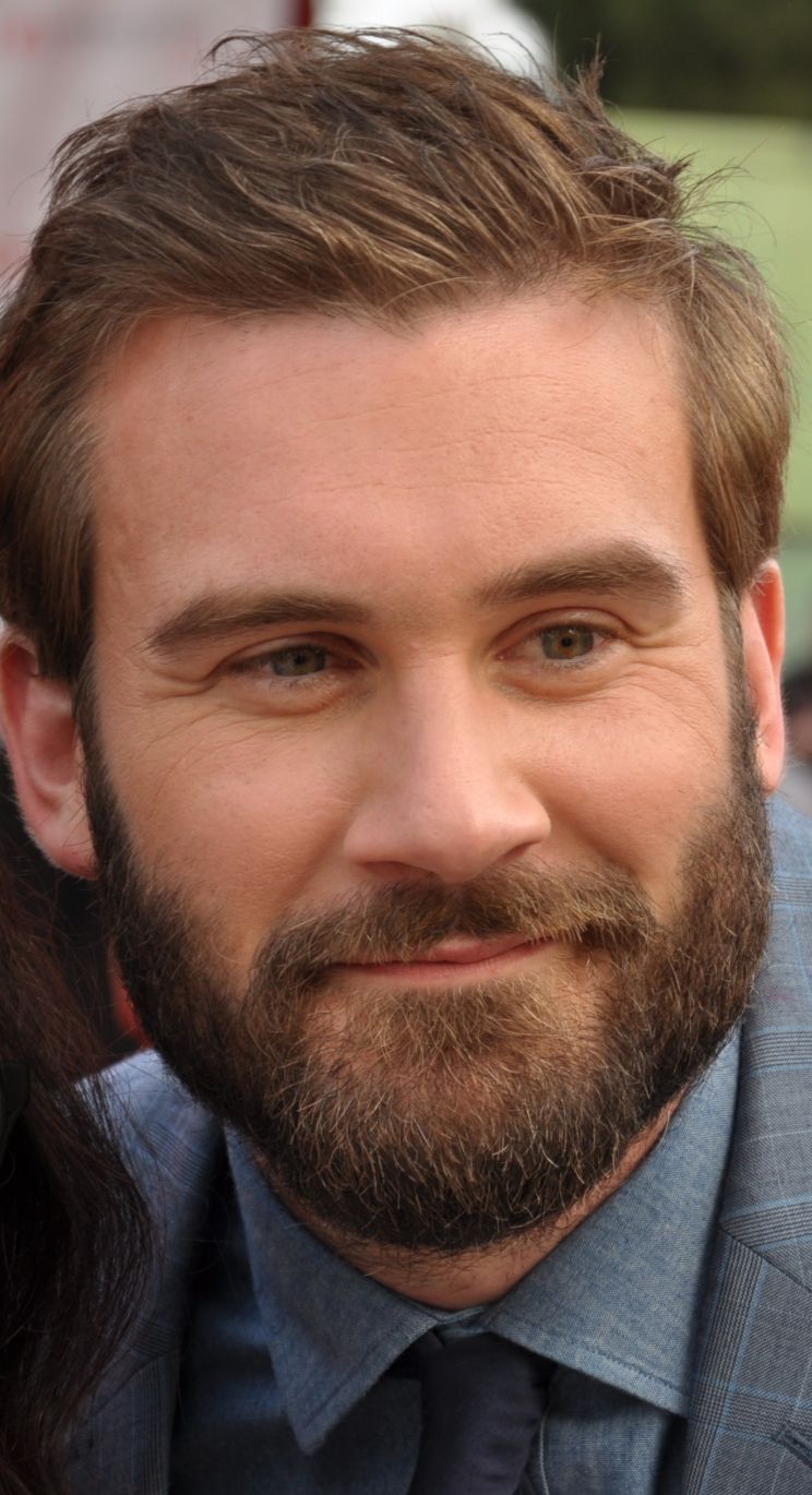 Clive Standen