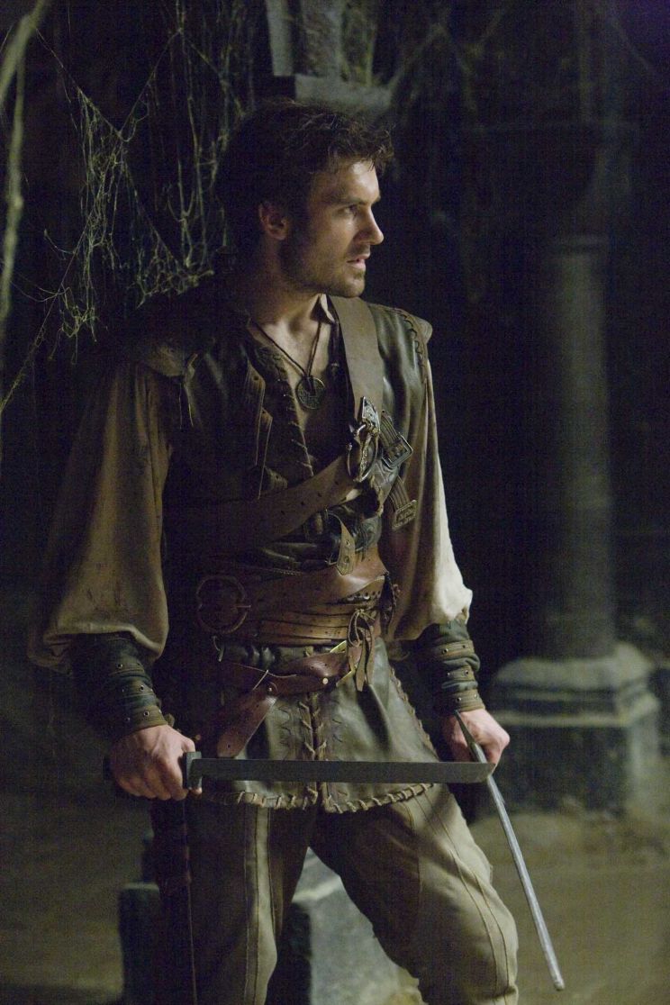 Clive Standen