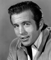 Clu Gulager