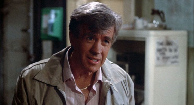 Clu Gulager