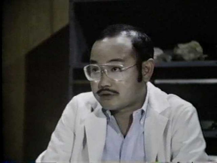 Clyde Kusatsu