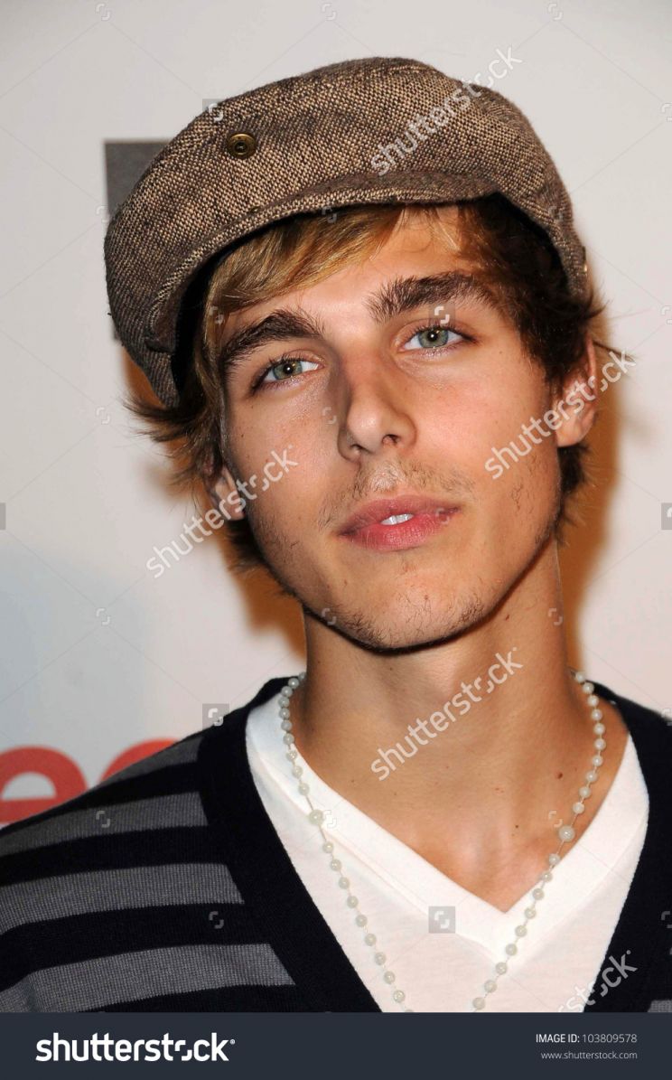 Cody Linley