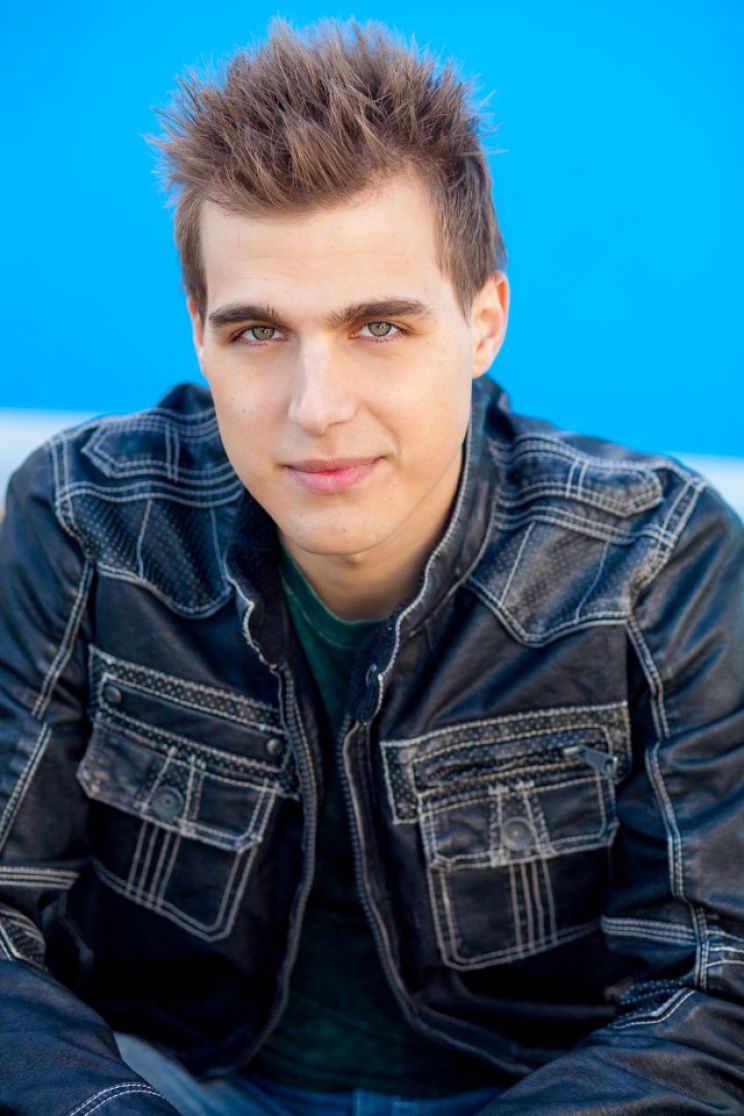 Cody Linley