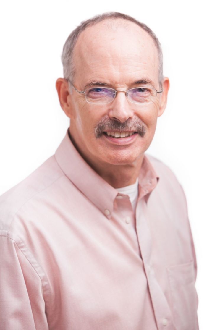 Colin Fox